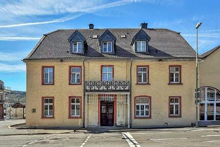 Moderner Altbaucharme in Denkmalschutzobjek - Sanierte Bürofläche zum Kauf in zentraler Lage! 6 zimmer