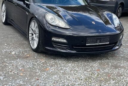Porsche Panamera 272.000 km 17.480 € Overath 51491