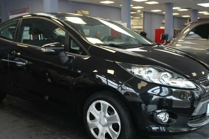 Ford Fiesta 1.25 Trend Edition 110.140 km 5.980 € Euskirchen 53881