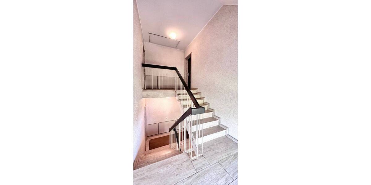 Etagenwohnung Köln Lövenich - 3 Zimmer, 81 m&sup2;, 365.000&euro; | Angebot:22615809