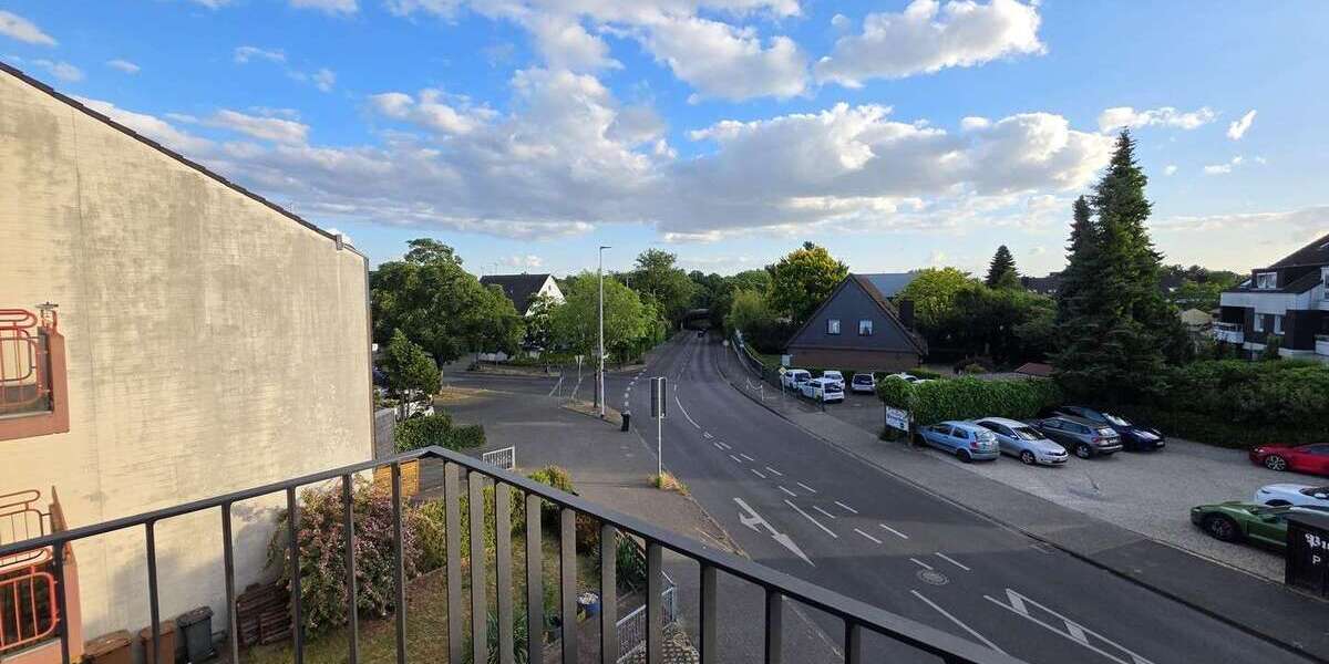 Etagenwohnung Hilden Forstbach - 3 Zimmer, 110 m&sup2;, 1.750&euro; | Angebot:25541614