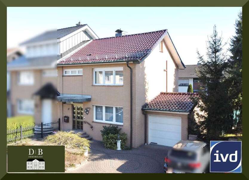 Haus zum Kaufen in Niederkassel Lülsdorf 439.990 € 108 m²