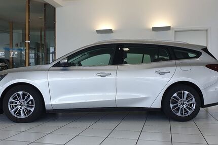 Ford Focus 53.000 km 16.500 &euro; Köln 51149