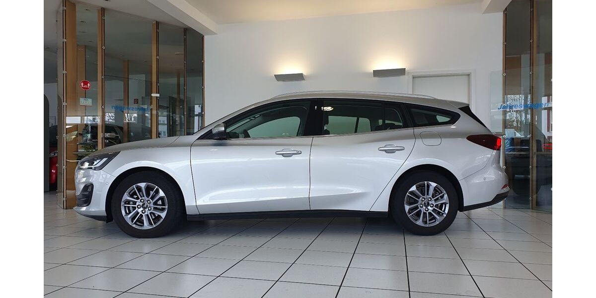 Ford Focus 53.000 km 16.500 &euro; Köln 51149