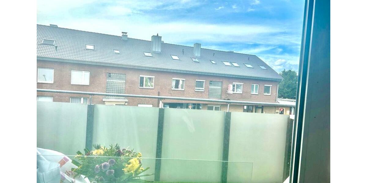 Etagenwohnung Köln Heimersdorf - 3 Zimmer, 82 m&sup2;, 349.000&euro; | Angebot:26875516