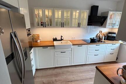 Helle 3,5 Zimmer Wohnung Klimatisiert 3.5 zimmer