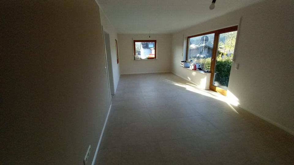Einfamilienhaus Hennef (Sieg) - 7 Zimmer, 158 m&sup2;, 1.780&euro; | Angebot:27615891