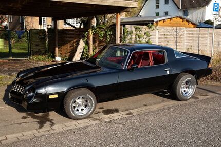 Chevrolet Camaro 38.000 km 17.500 € Langenfeld 40764