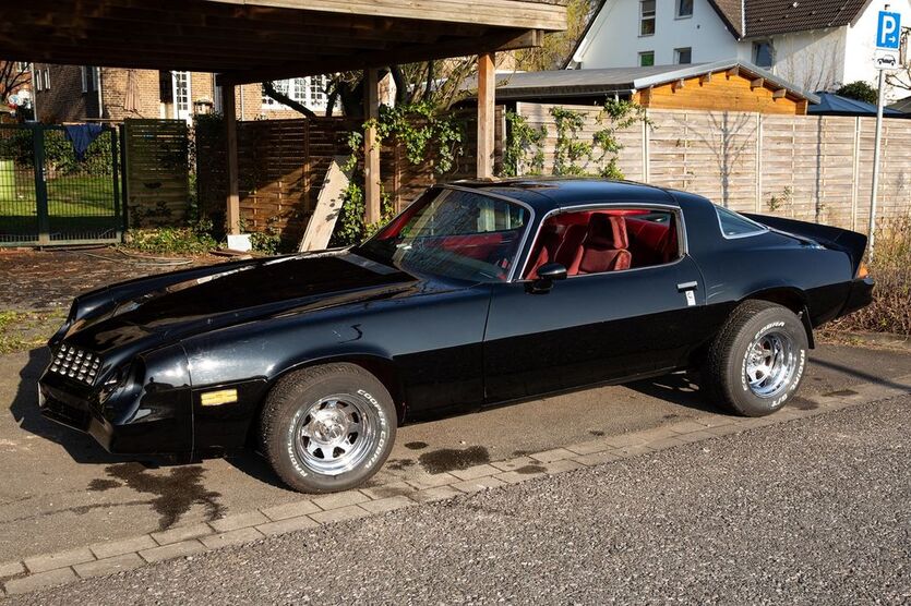 Chevrolet Camaro 38.000 km 17.500 € Langenfeld 40764