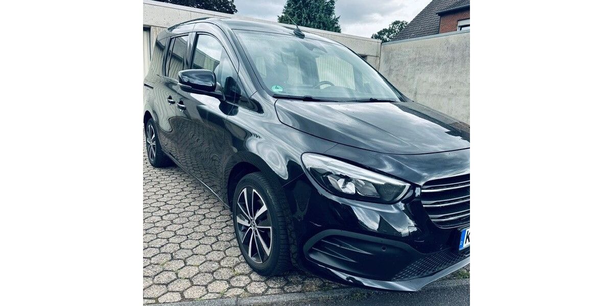 Mercedes-Benz T-Klasse 107.042 km 22.000 &euro; Köln 51147