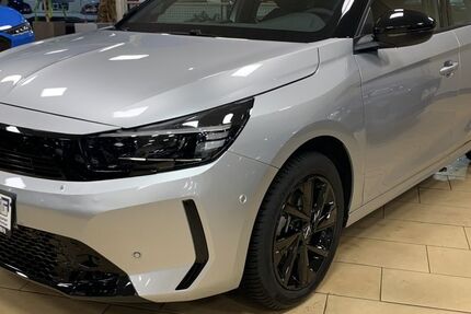 Opel Corsa 5.937 km 19.740 € Hennef 53773