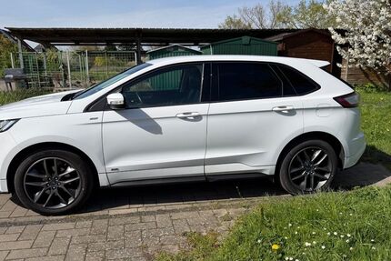 Ford Edge 108.800 km 17.250 &euro; Köln 50765