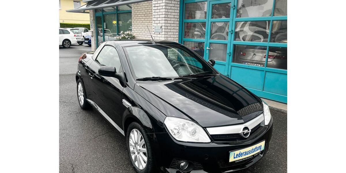 Opel Tigra 12.181 km 7.950 € Bornheim 53332