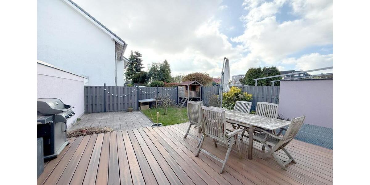 Reihenhaus Frechen - 5 Zimmer, 154 m&sup2;, 2.650&euro; | Angebot:26060513