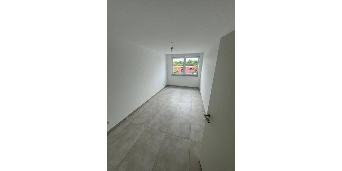 Etagenwohnung Köln Dünnwald - 4 Zimmer, 104 m&sup2;, 1.850&euro; | Angebot:26851490