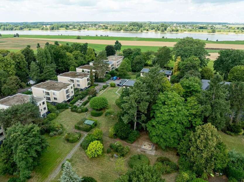 Wohnung zum Kaufen in Düsseldorf 478.000 € 80 m²