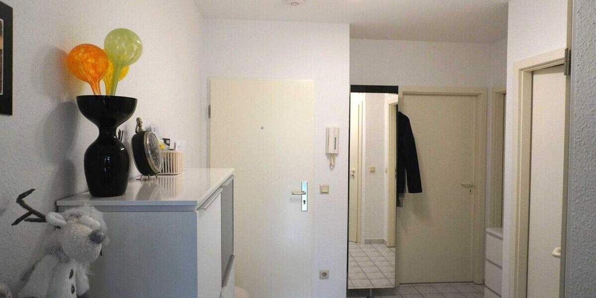 Etagenwohnung Leverkusen Lützenkirchen - 2 Zimmer, 57 m&sup2;, 224.000&euro; | Angebot:25607071
