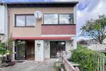 Reihenendhaus mit großem Garten und Garage in Toplage - bereit für Ihre Ideen!