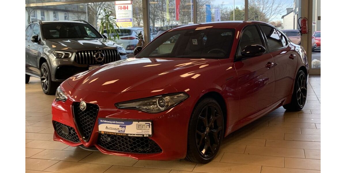 Alfa Romeo Giulia 121.852 km 24.870 € Hennef 53773