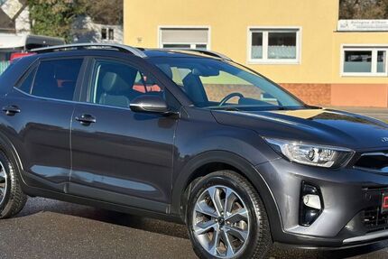 Kia Stonic 61.320 km 12.590 &euro; Solingen 42697