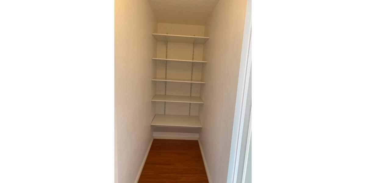 Reihenhaus Köln Chorweiler - 5 Zimmer, 141 m&sup2;, 655.000&euro; | Angebot:26367559