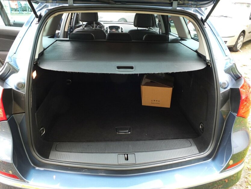 Opel Astra STYLE KLIMAAUTOM NAVI START-STOP PARKPILOT 100.000 km 7.904 € Köln 50858