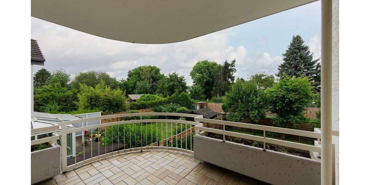 Etagenwohnung Köln Urbach - 3 Zimmer, 87 m&sup2;, 1.300&euro; | Angebot:25733301