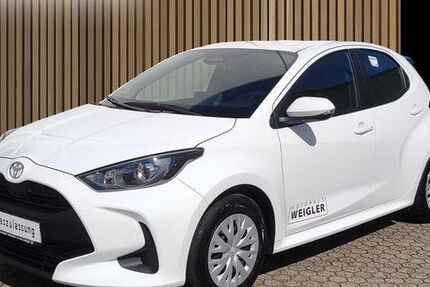 Toyota Yaris 9.500 km 20.990 &euro; Leverkusen 51381