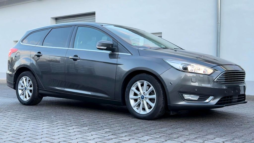 Ford Focus 103.530 km 12.590 &euro; Siegburg 53721