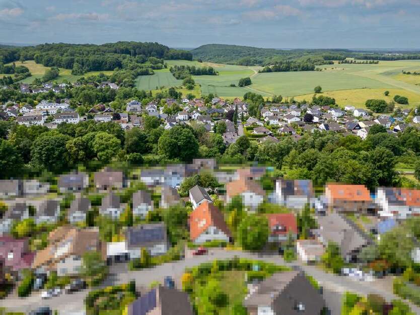 Haus zum Kaufen in Königswinter 470.000 € 108 m²