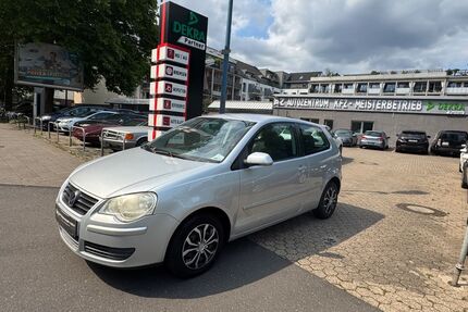 VW Polo 143.166 km 1.990 € Köln 50969