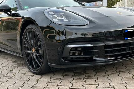 Porsche Panamera 147.000 km 57.500 &euro; Bergisch Gladbach 51429