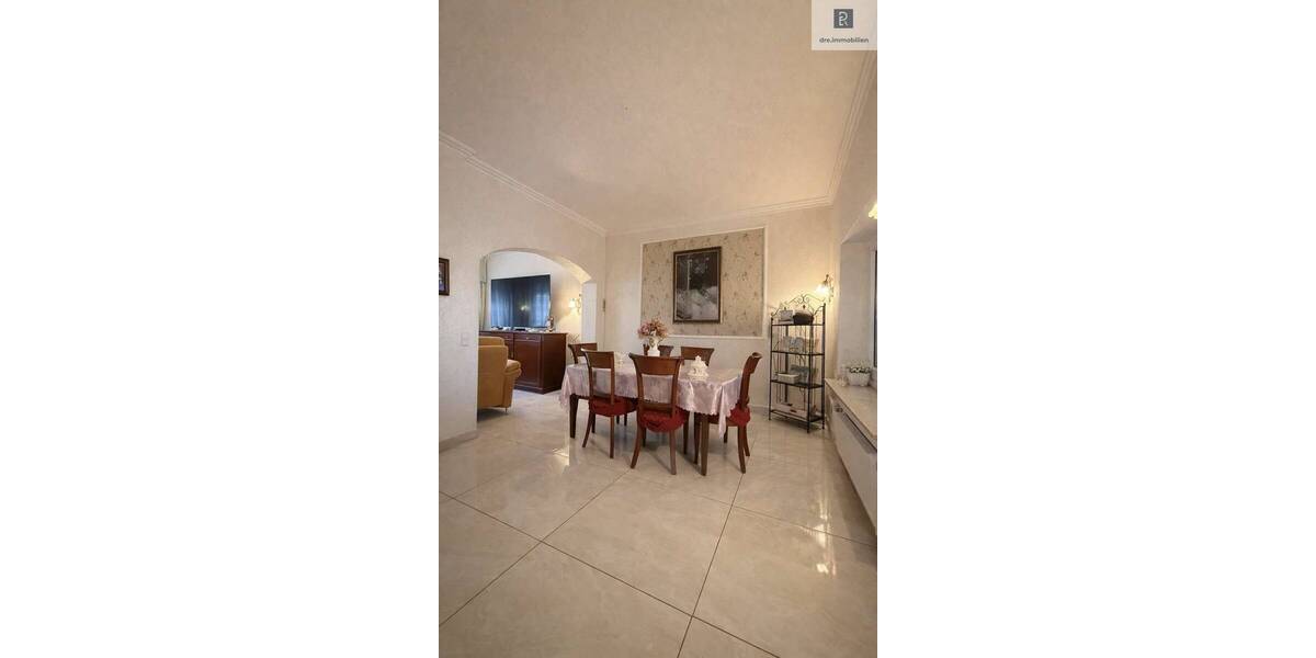 Reihenmittelhaus Köln Ostheim - 6 Zimmer, 161 m&sup2;, 499.000&euro; | Angebot:26319743