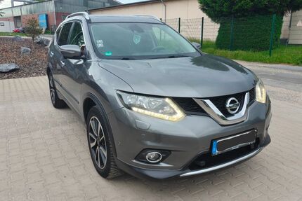 Nissan X-Trail 138.500 km 11.400 &euro; Solingen 42719