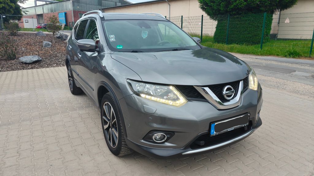 Nissan X-Trail 138.500 km 11.400 &euro; Solingen 42719