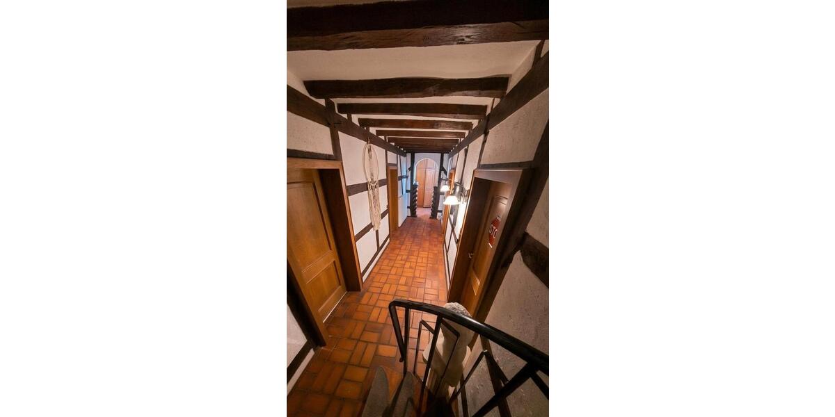 Einfamilienhaus Köln - 16 Zimmer, 770 m&sup2;, 449.000&euro; | Angebot:26455229