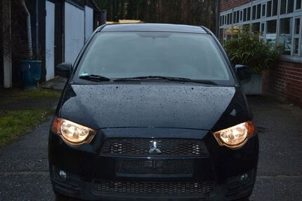 Mitsubishi Colt 73.000 km 3.970 € köln 50969