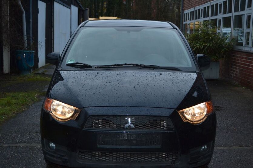 Mitsubishi Colt 73.000 km 3.970 € köln 50969