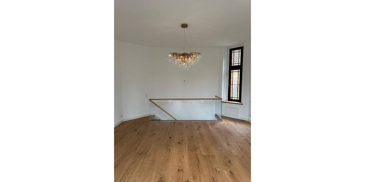 Erdgeschoßwohnung Solingen Ohligs - 4 Zimmer, 168 m&sup2;, 2.350&euro; | Angebot:25918620