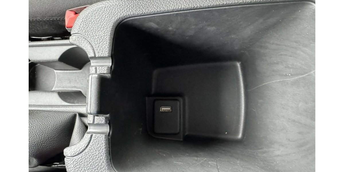 Opel Astra K Klima Navi Temp CarPlay AHK ServNeu 1.Hd 100.000 km 10.000 &euro; Erftstadt 50374