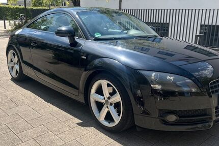 Audi TT 105.000 km 10.750 &euro; Köln 50933