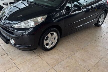 Peugeot 207 124.000 km 3.980 &euro; Erftstadt 50374