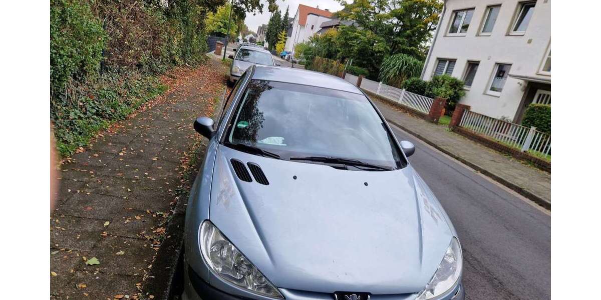 Peugeot 206 220.127 km 1.490 € Leverkusen 51373