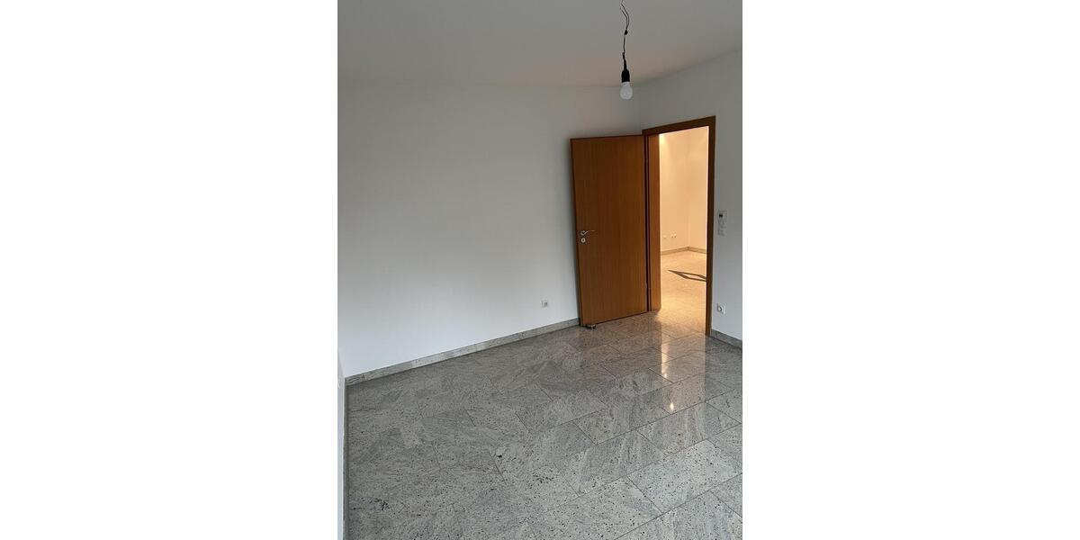 Schöne charmante 3 Zimmer Wohnung in Köln Weiler 3 zimmer