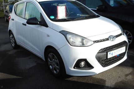 Hyundai i10 23.975 km 7.900 &euro; Solingen 42653