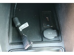 VW Caddy 2,0 Tdi 5-Sitzer 1.Hd NAVI Scheckheft gepfle 296.000 km 7.940 &euro; Bonn 53225