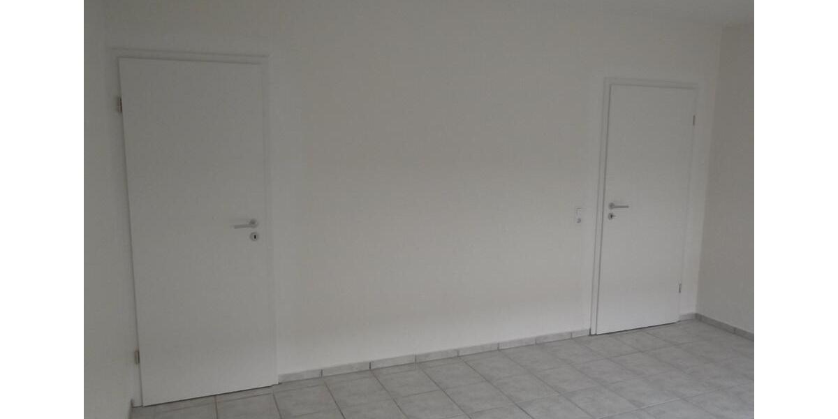 Erdgeschoßwohnung Köln Mülheim - 1.5 Zimmer, 30 m&sup2;, 125.000&euro; | Angebot:23747005