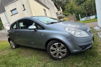 Opel Corsa 92.500 km 2.500 &euro; Overath 51491