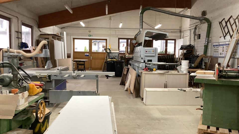 Werkstatt Platz in Tischlerei Schreinerei zimmer