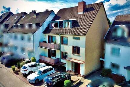 Haus Köln Rath/Heumar - 9 Zimmer, 205 m&sup2;, 649.000&euro; | Angebot:23972113